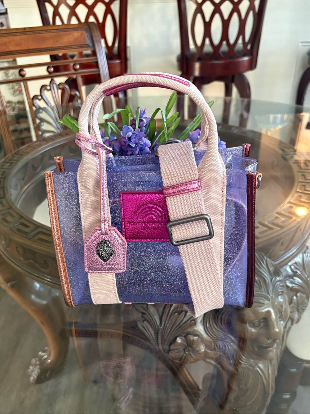 🩷💜KURT GEIGER LONDON EXTRA SMALL VINYL SOUTHBANK TOTE BAG!🩷💜